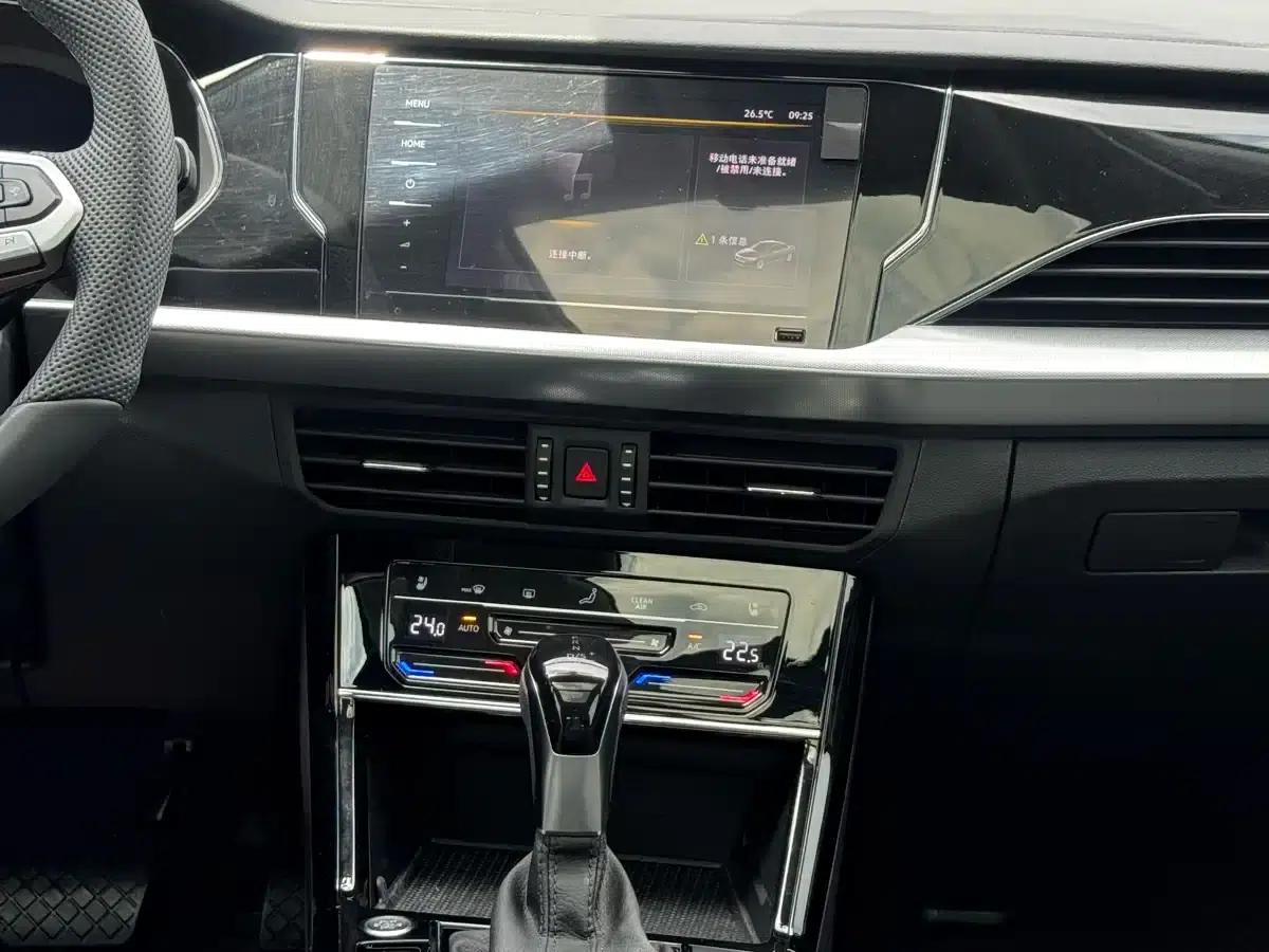 2024 Passat 380TSI Starry Sky Dragon Edition — миниатюра 15
