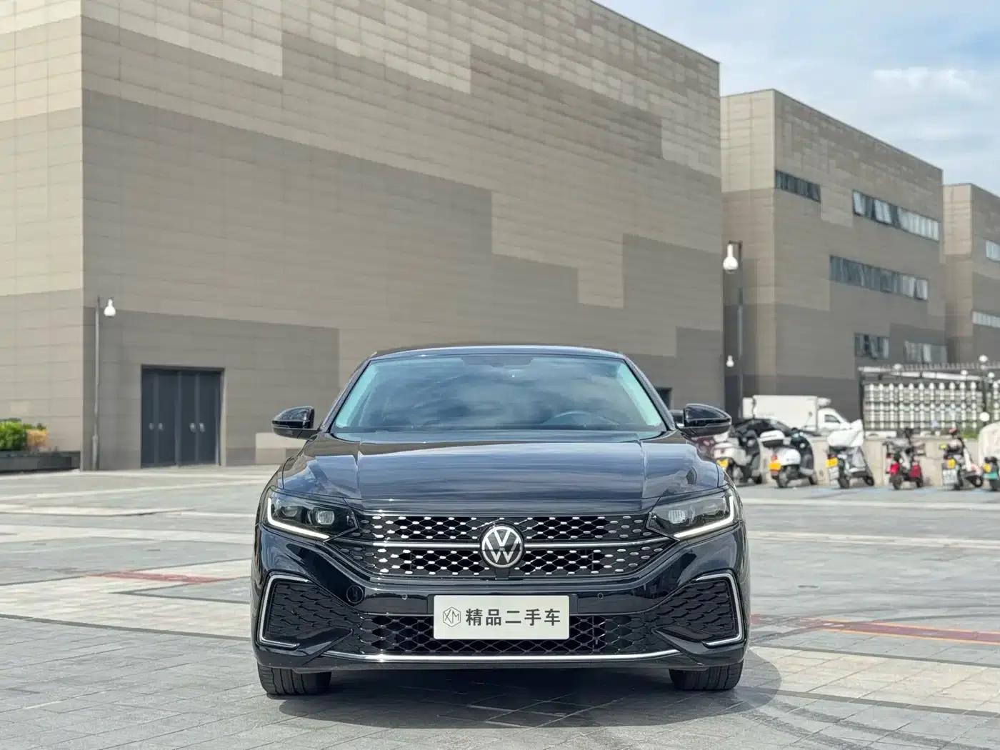 2024 Passat 380TSI Starry Sky Dragon Edition — миниатюра 3