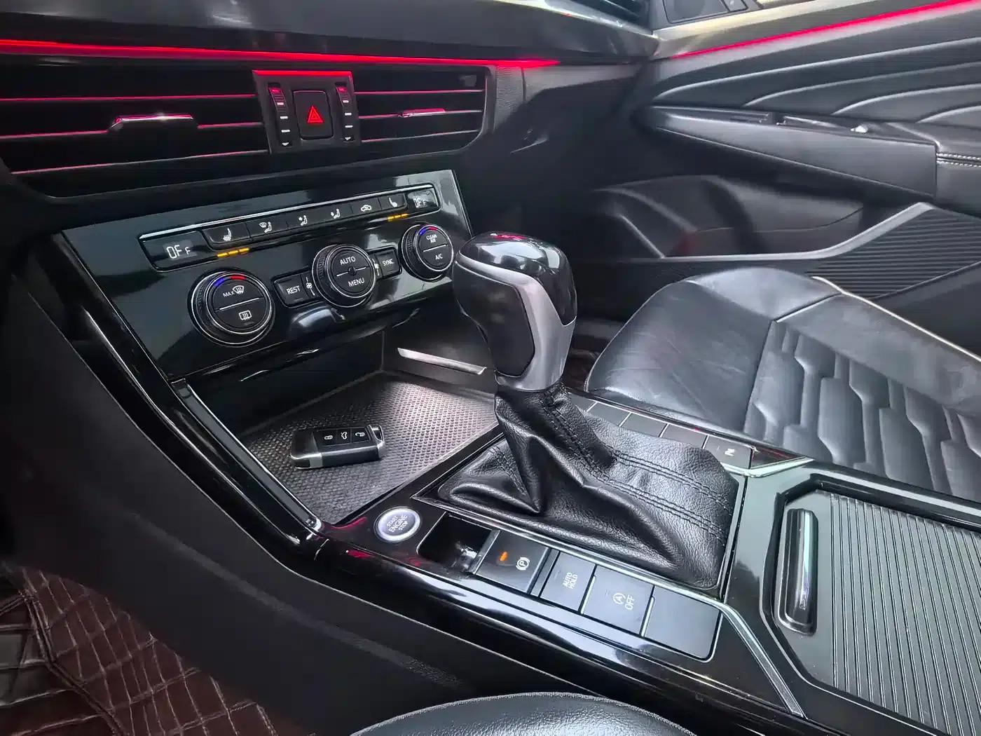 2019 Volkswagen Passat 330TSI Elite Edition (China VI Emission Standard) — миниатюра 11
