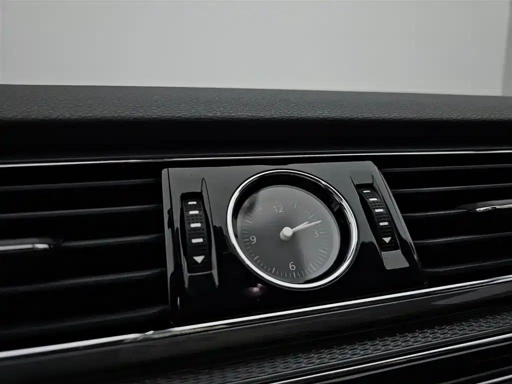 2017 Passat 330TSI DSG Premium Edition — миниатюра 12