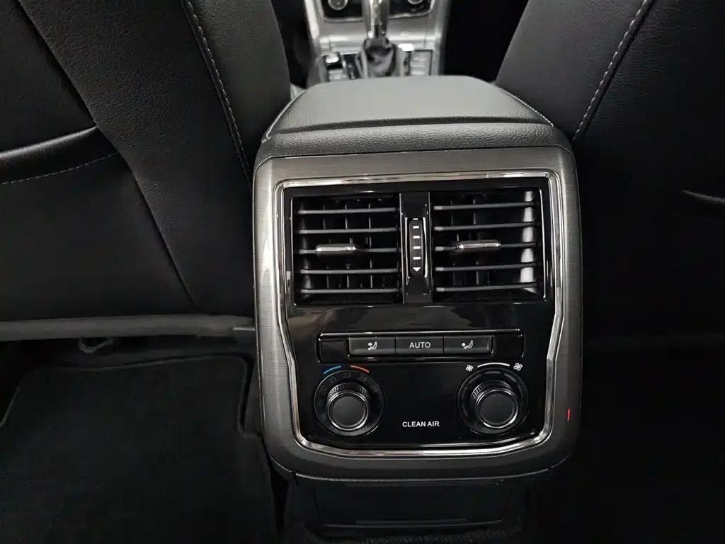 2017 Passat 330TSI DSG Premium Edition — миниатюра 14