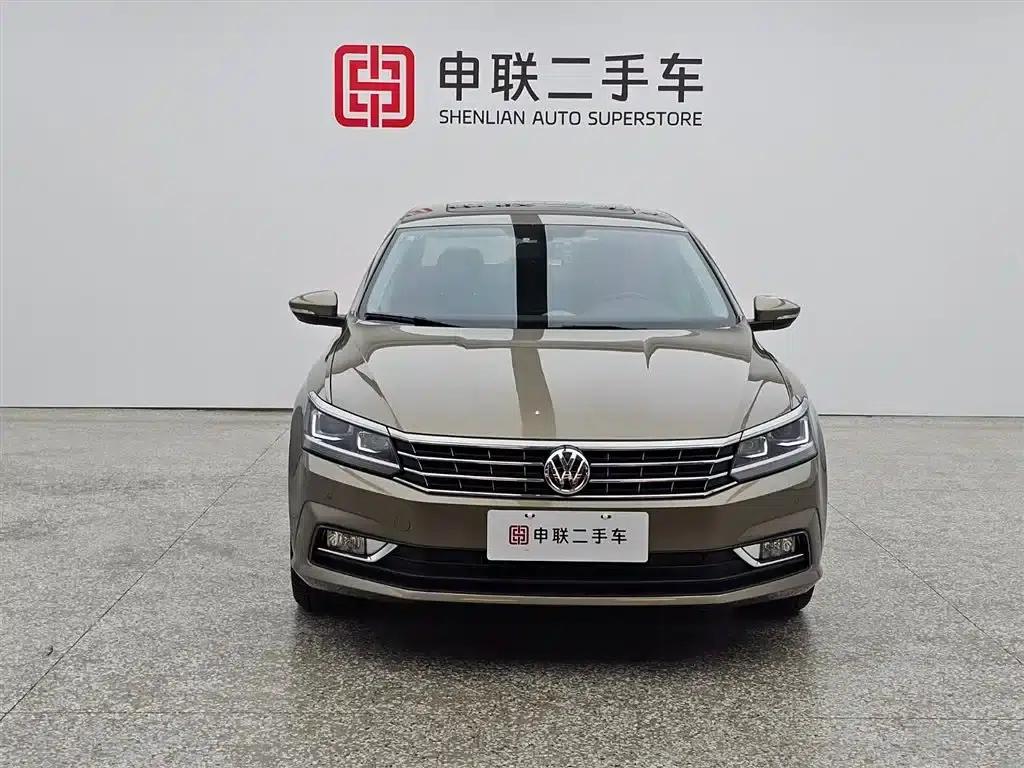 2017 Passat 330TSI DSG Premium Edition — миниатюра 5