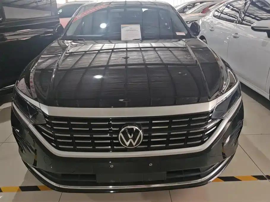 2023 Passat Facelift 330TSI Elite Edition — миниатюра 2