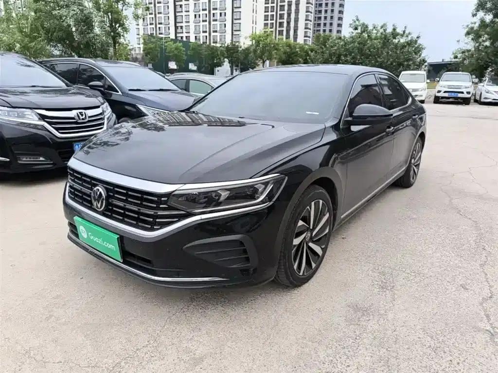 2024 Passat 330TSI Elite Edition — миниатюра 2