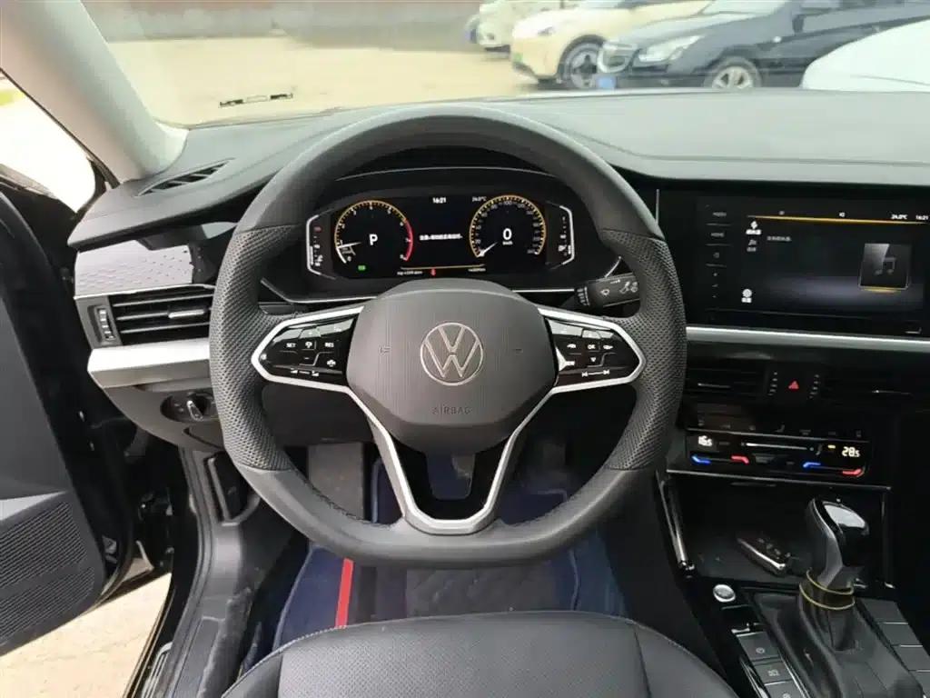 2024 Passat 330TSI Elite Edition — миниатюра 11