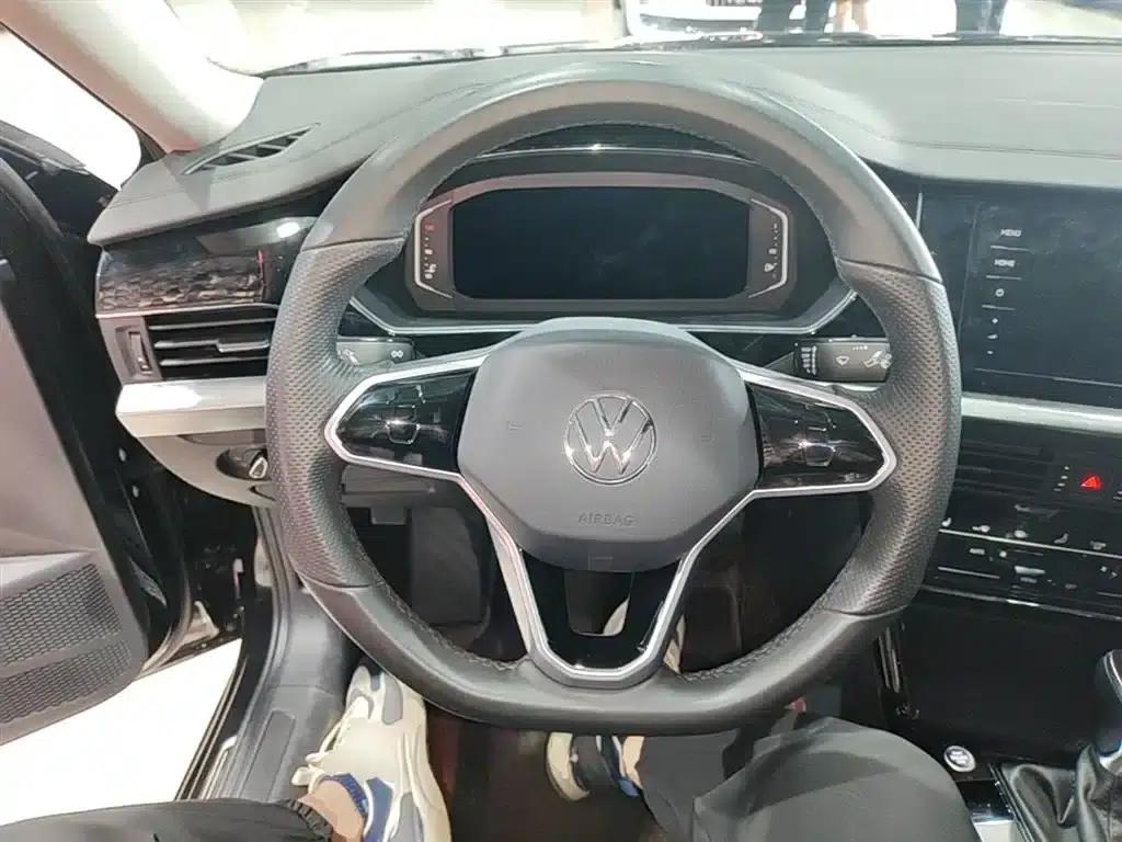 2023 Volkswagen Passat 330TSI Starry Sky Elite Edition — миниатюра 11