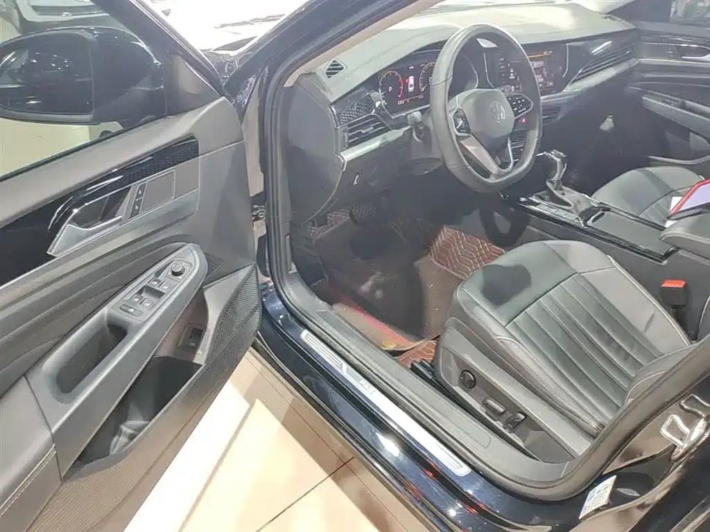 2023 Volkswagen Passat 330TSI Starry Sky Elite Edition — миниатюра 16