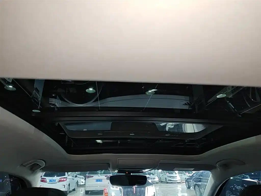 2023 Volkswagen Passat 330TSI Starry Sky Elite Edition — миниатюра 18