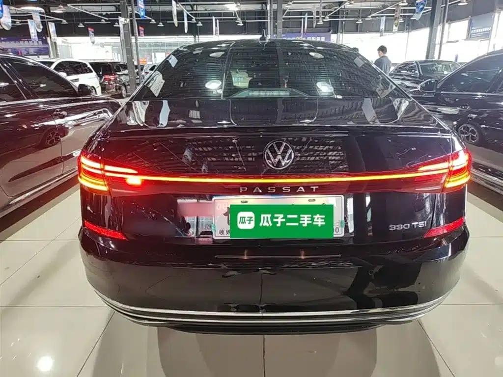 2023 Volkswagen Passat 330TSI Starry Sky Elite Edition — миниатюра 6