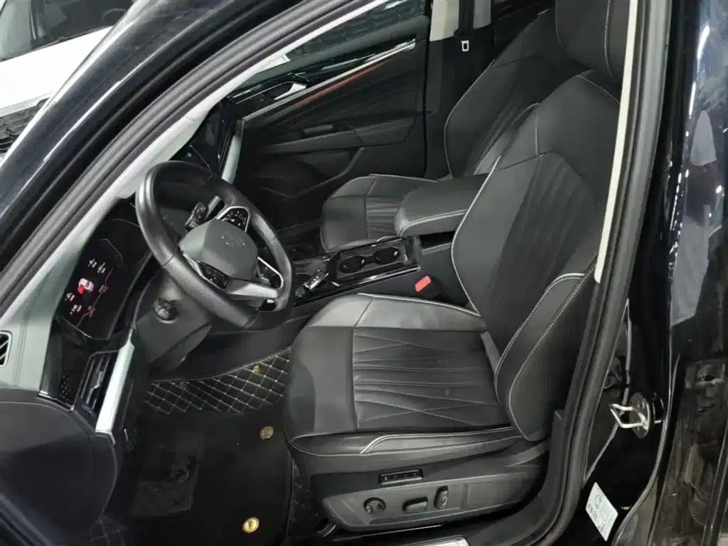 2023 Passat Facelift 330TSI Luxury Edition — миниатюра 15
