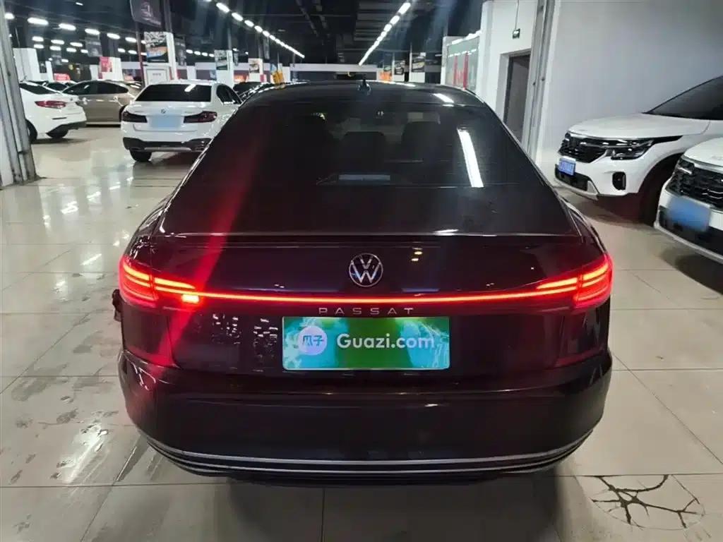 2023 Passat Facelift 330TSI Luxury Edition — миниатюра 6