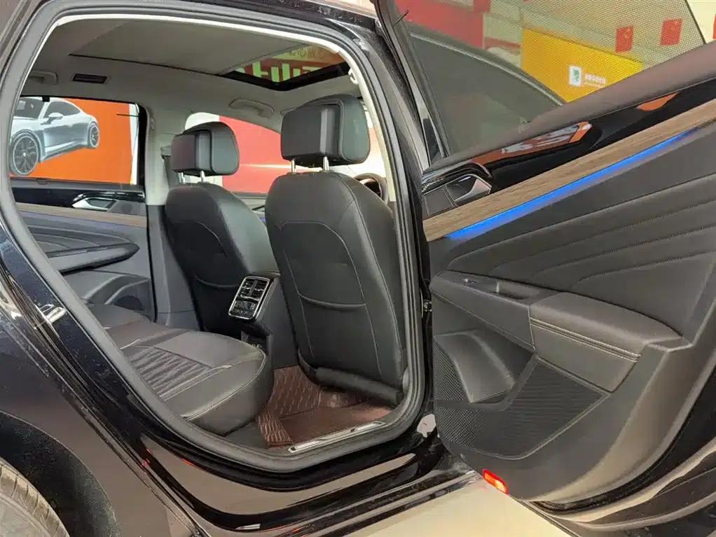 2019 Volkswagen Passat 330TSI Luxury Edition (China VI Emission Standard) — миниатюра 8