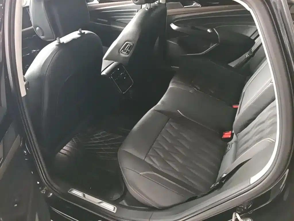 2020 Volkswagen Passat Facelift 330TSI Luxury Edition (China VI Emission Standard) — миниатюра 17