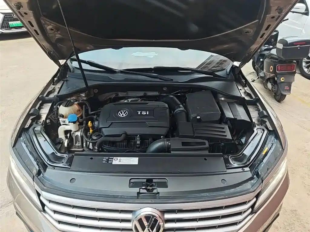 2017 Passat 330TSI DSG Premium Edition — миниатюра 20