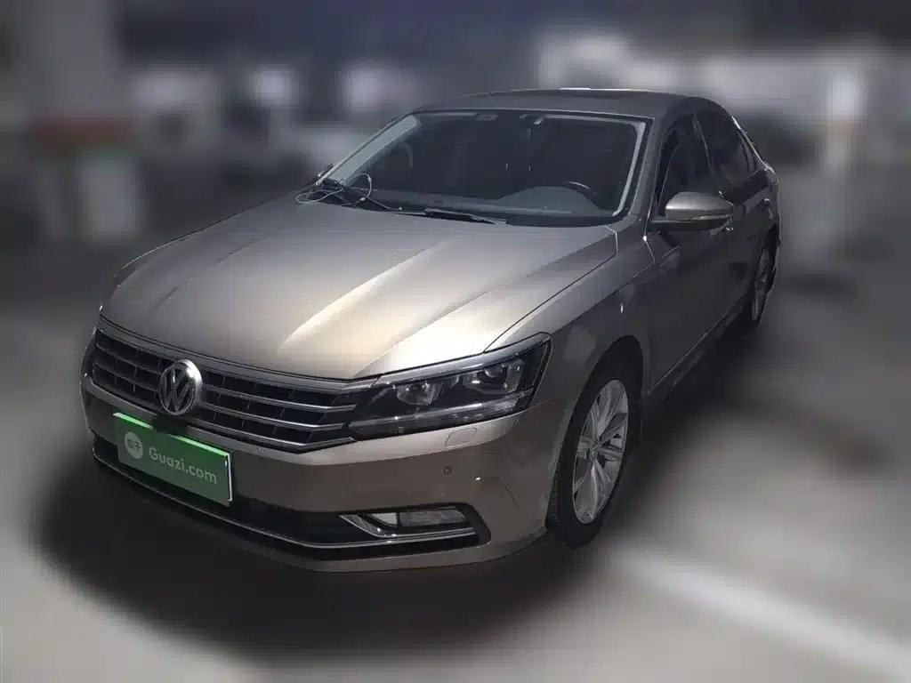 2016 Passat 330TSI DSG Royal Edition — миниатюра 1