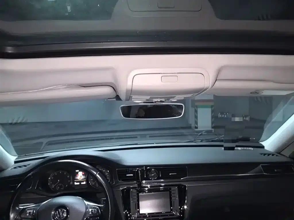 2016 Passat 330TSI DSG Royal Edition — миниатюра 15