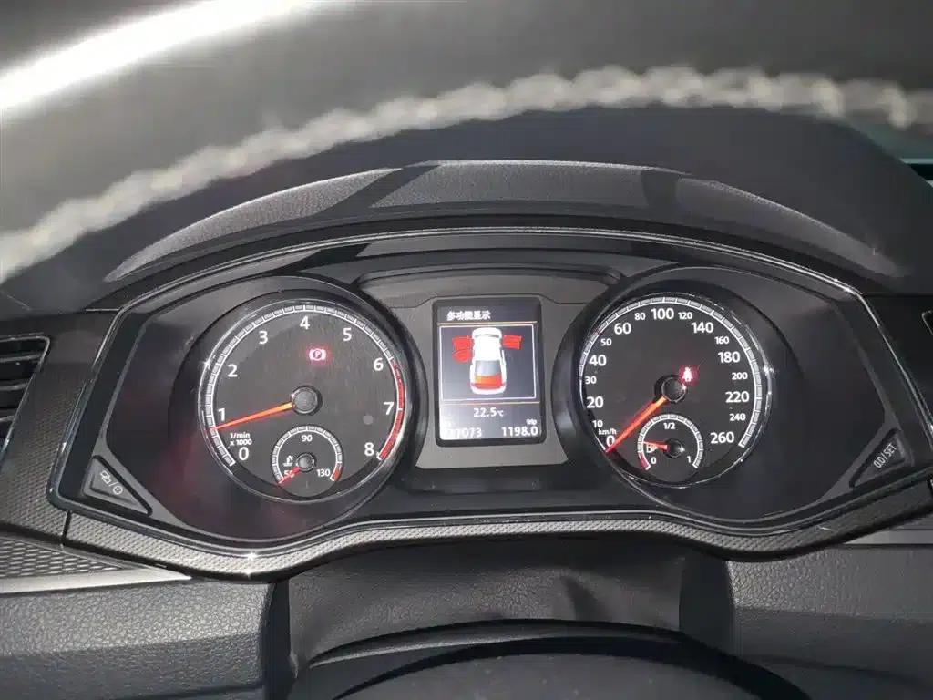 2016 Passat 330TSI DSG Royal Edition — миниатюра 8