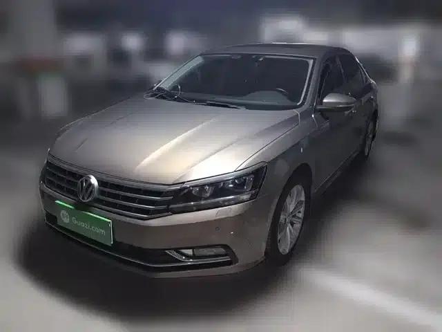 2016 Passat 330TSI DSG Royal Edition