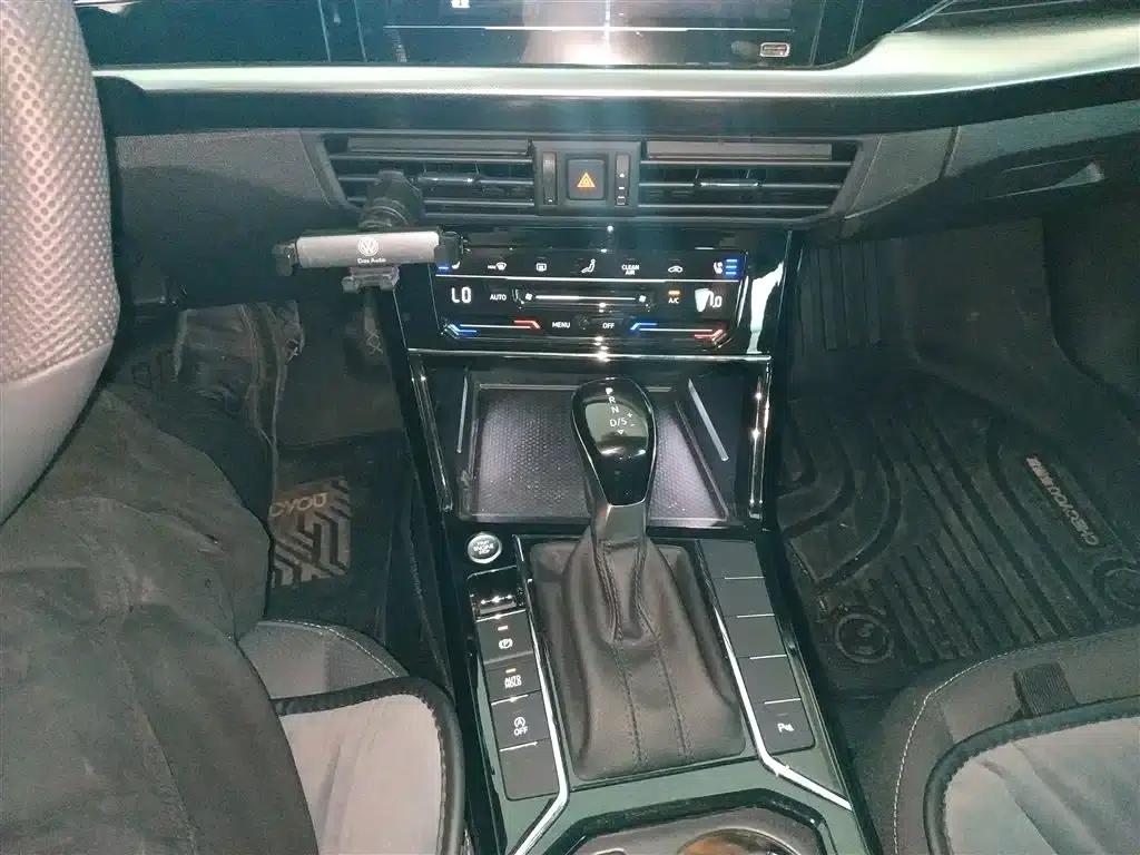 2024 Passat 380TSI Starry Sky Dragon Edition — миниатюра 14