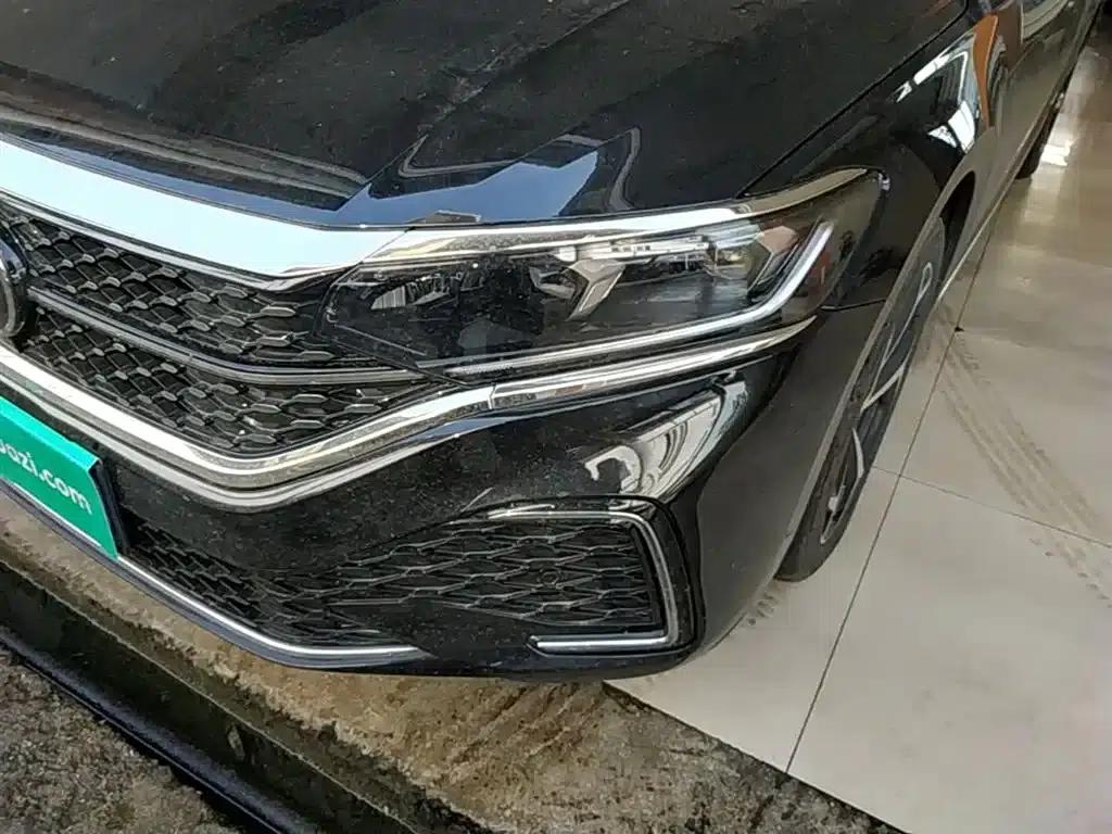 2024 Passat 380TSI Starry Sky Dragon Edition — миниатюра 24