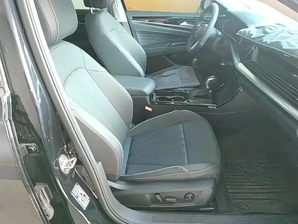 2024 Passat 380TSI Starry Sky Dragon Edition — миниатюра 25
