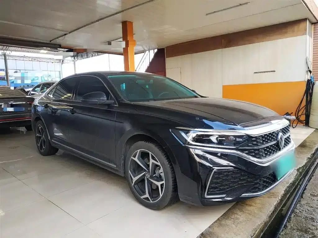 2024 Passat 380TSI Starry Sky Dragon Edition — миниатюра 4