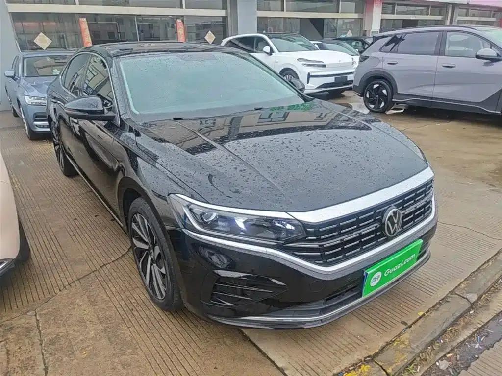 2023 Passat Facelift 330TSI Elite Edition — миниатюра 4