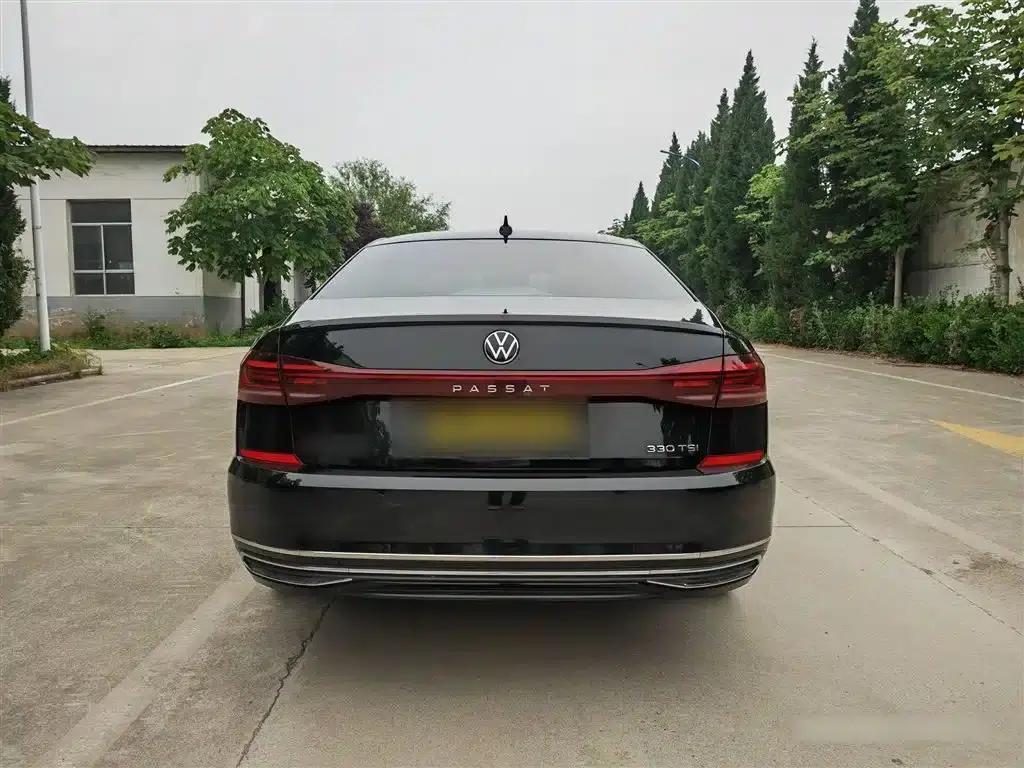 2023 Volkswagen Passat 330TSI Starry Sky Elite Edition — миниатюра 11