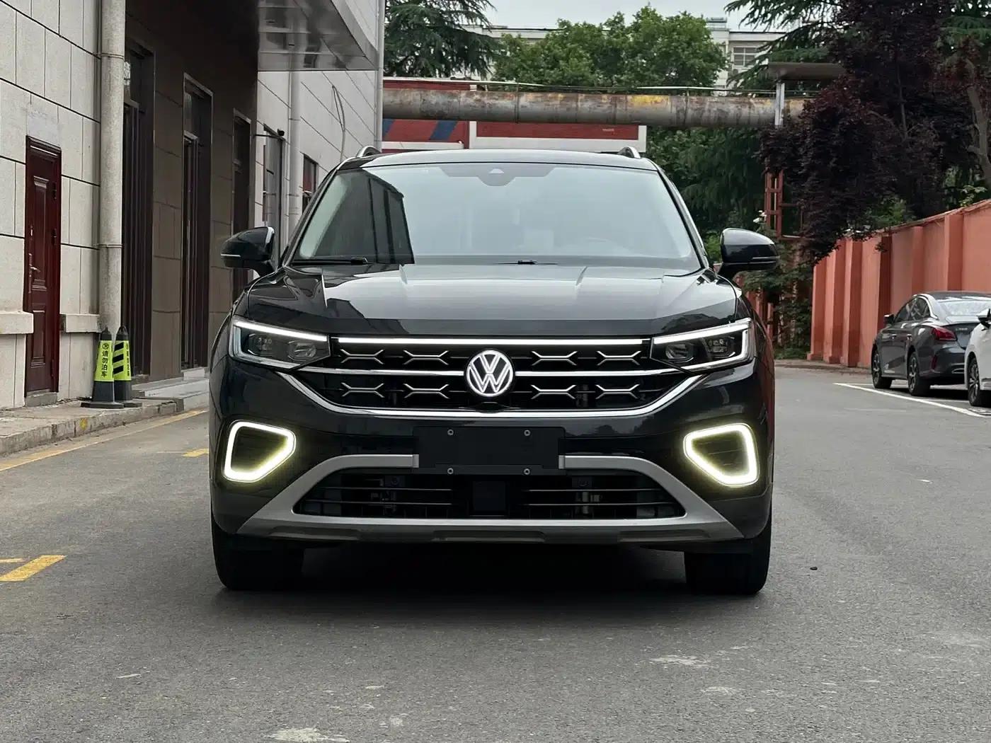 Tayron 2023 280TSI 2WD Luxury Plus Advanced Edition — миниатюра 2