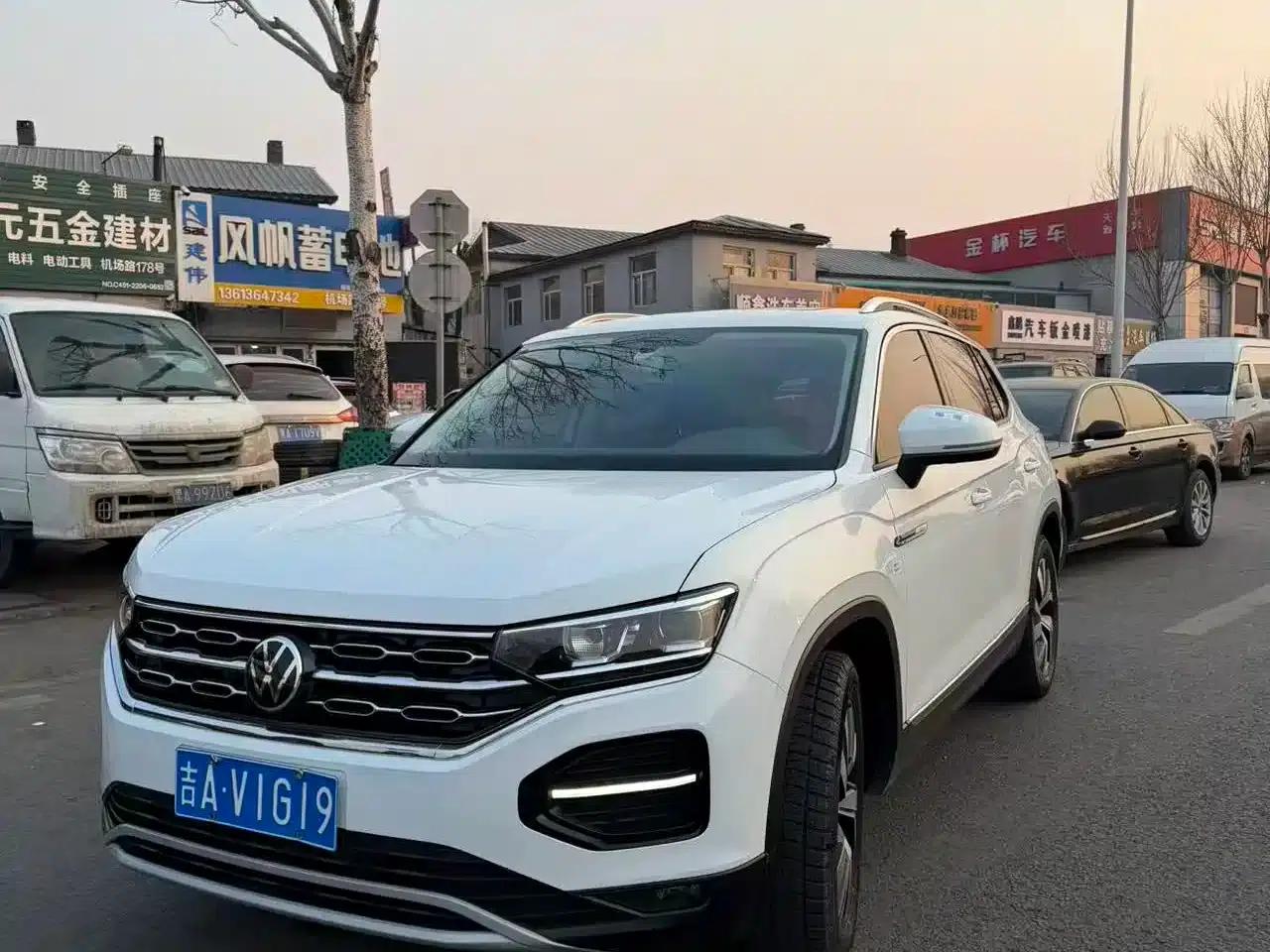 Tayron 2022 280TSI 2WD Luxury Intelligent Edition — миниатюра 1