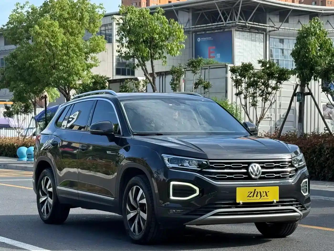 Tayron 2022 330TSI 2WD Luxury Intelligent Connected Edition Plus — миниатюра 3