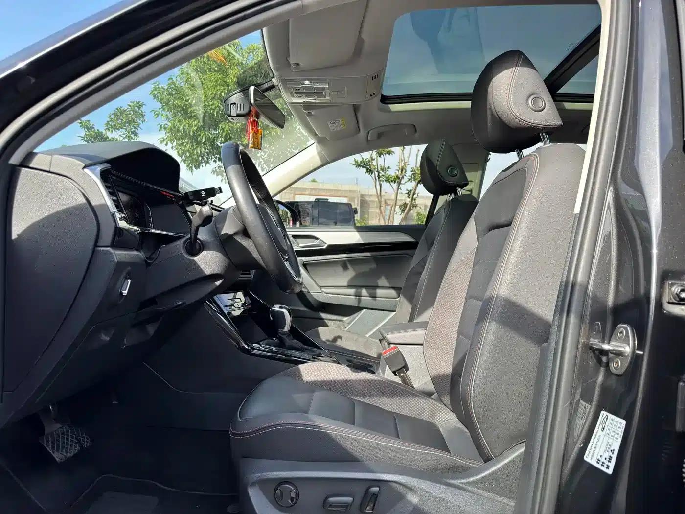 Tayron 2022 330TSI 2WD Luxury Intelligent Connected Edition Plus — миниатюра 8