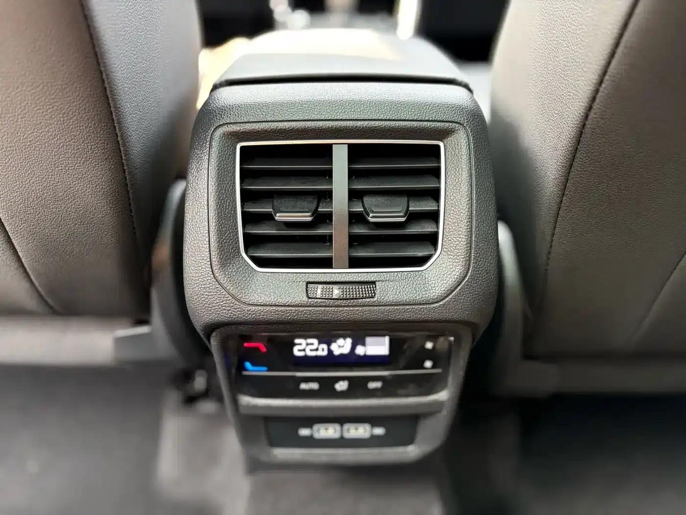 Tayron 2022 330TSI 2WD Luxury Intelligent Edition — миниатюра 18