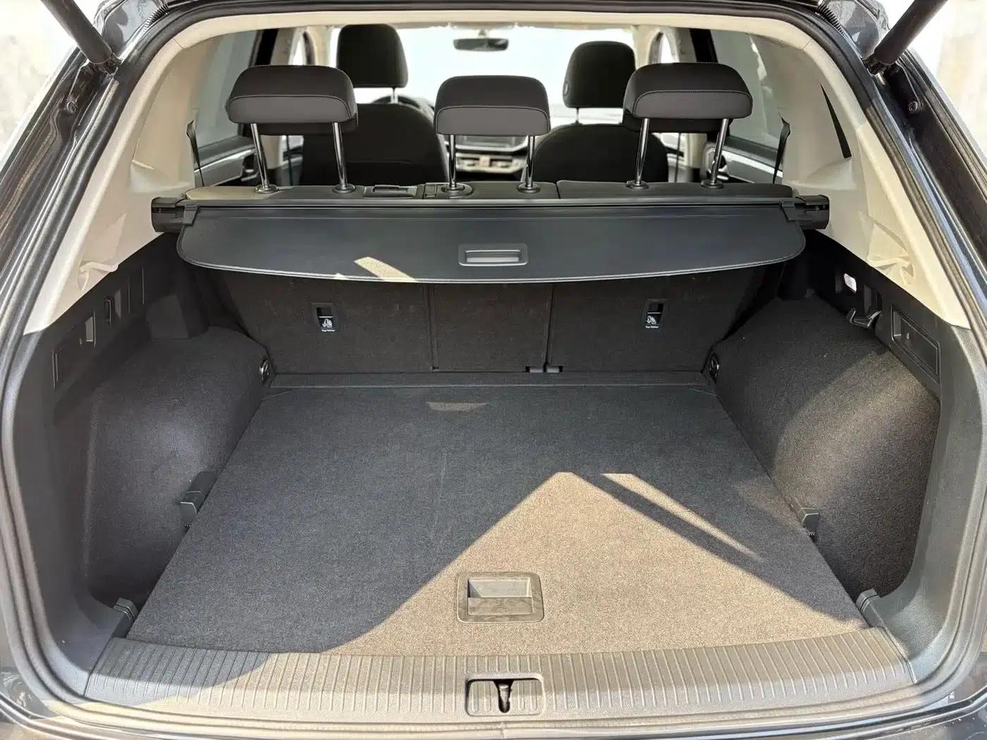 Tayron 2022 330TSI 2WD Luxury Intelligent Edition — миниатюра 19