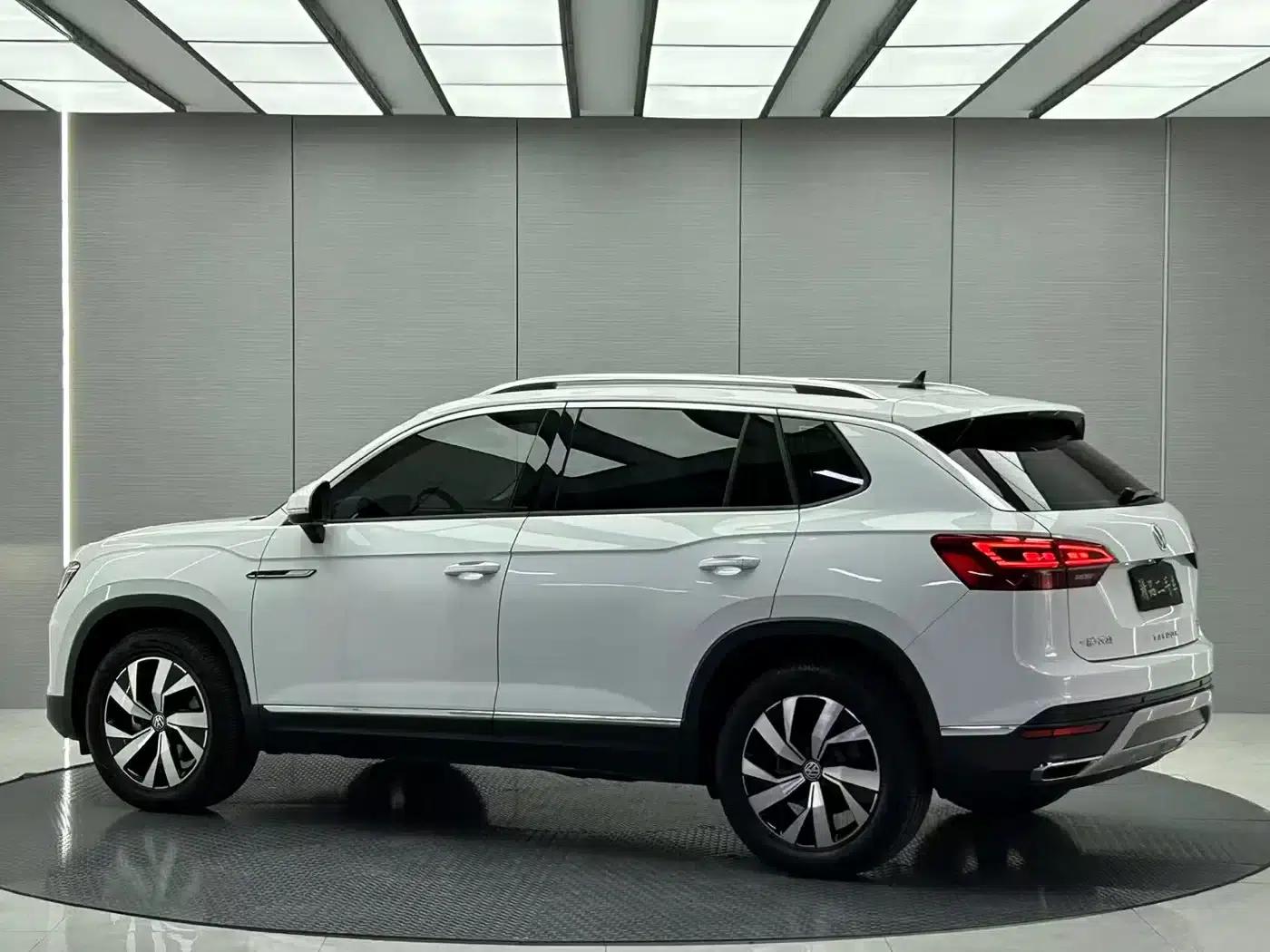 Tayron 2022 280TSI 2WD Luxury Intelligent Edition — миниатюра 3
