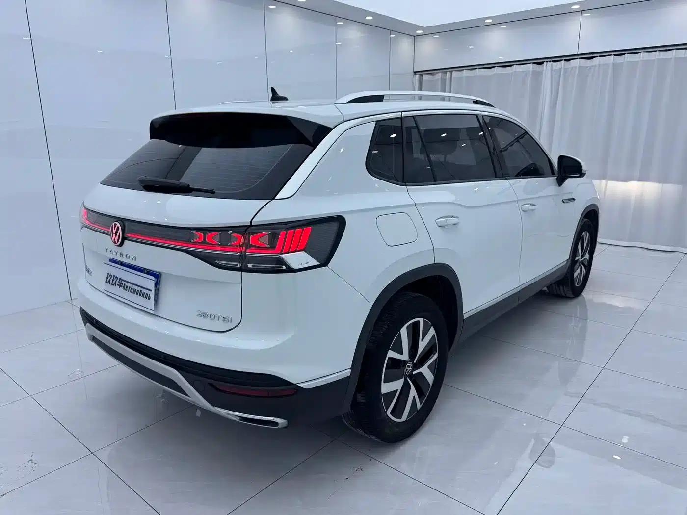Tayron 2023 280TSI 2WD Luxury Plus Advanced Edition — миниатюра 4