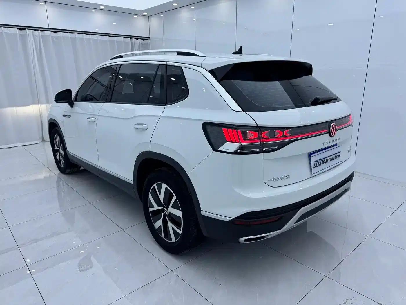 Tayron 2023 280TSI 2WD Luxury Plus Advanced Edition — миниатюра 6