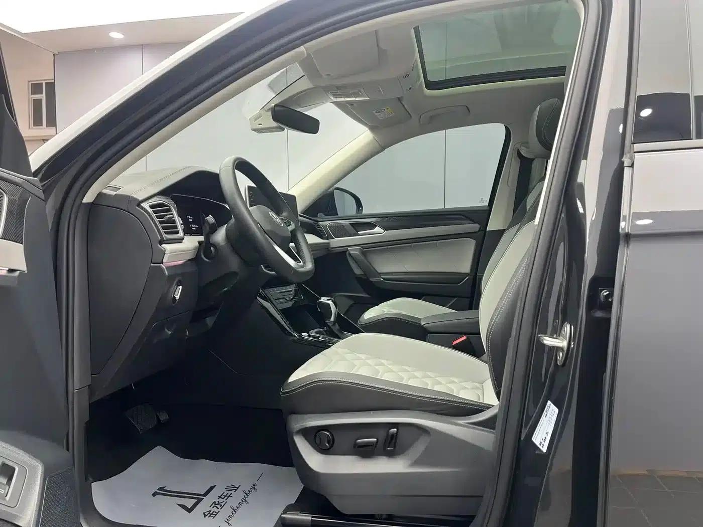 Tayron 2023 280TSI 2WD Luxury Plus Advanced Edition — миниатюра 7