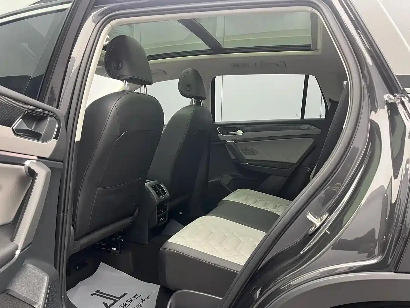 Tayron 2023 280TSI 2WD Luxury Plus Advanced Edition — миниатюра 8