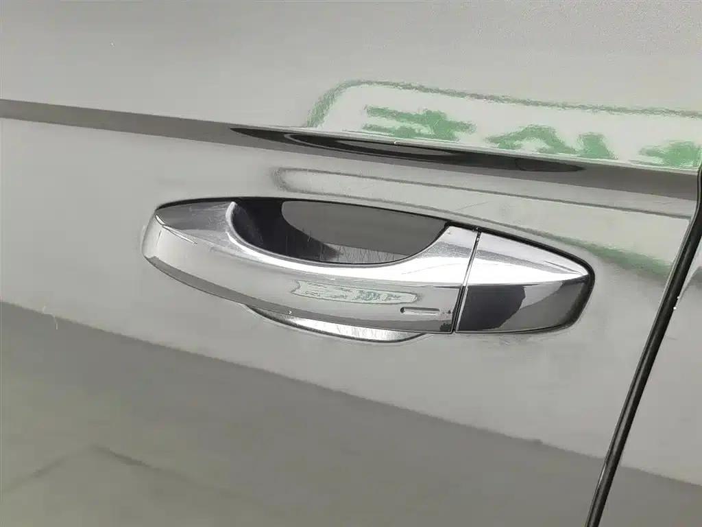 Tayron 2020 330TSI 2WD Luxury Intelligent Edition — миниатюра 18