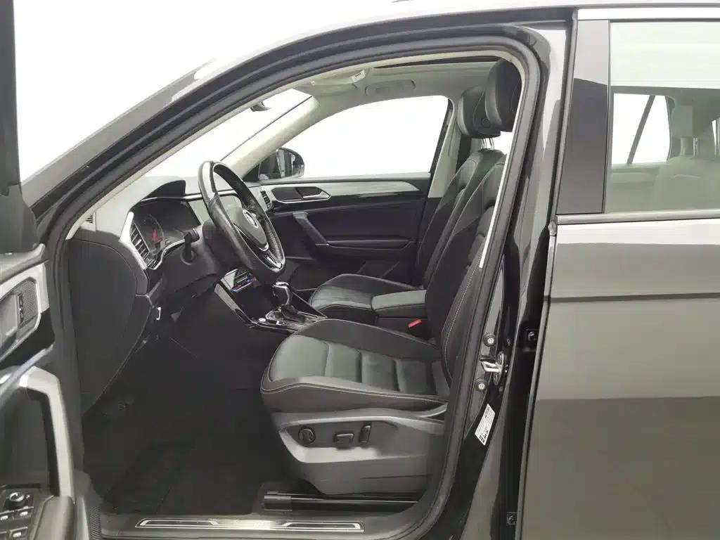 Tayron 2020 330TSI 2WD Luxury Intelligent Edition — миниатюра 10