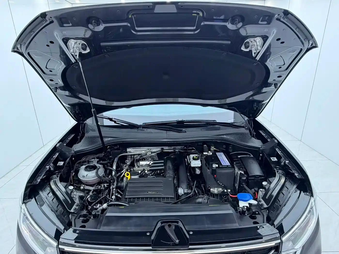 Tayron 2023 280TSI 2WD Luxury Plus Advanced Edition — миниатюра 18