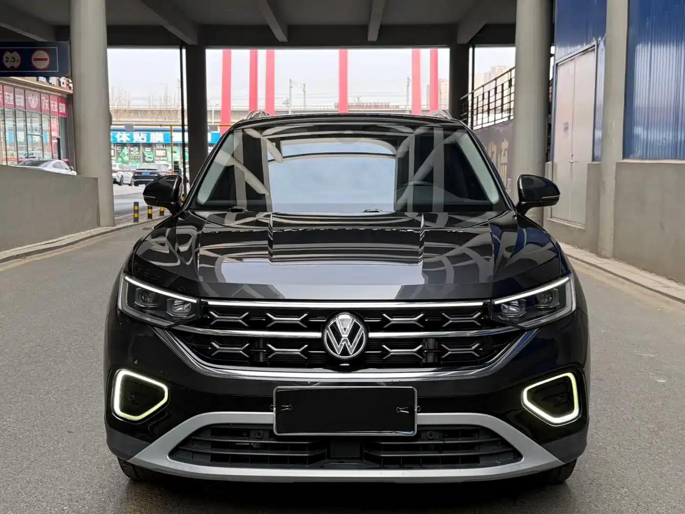 Tayron 2023 280TSI 2WD Luxury Plus Advanced Edition — миниатюра 2