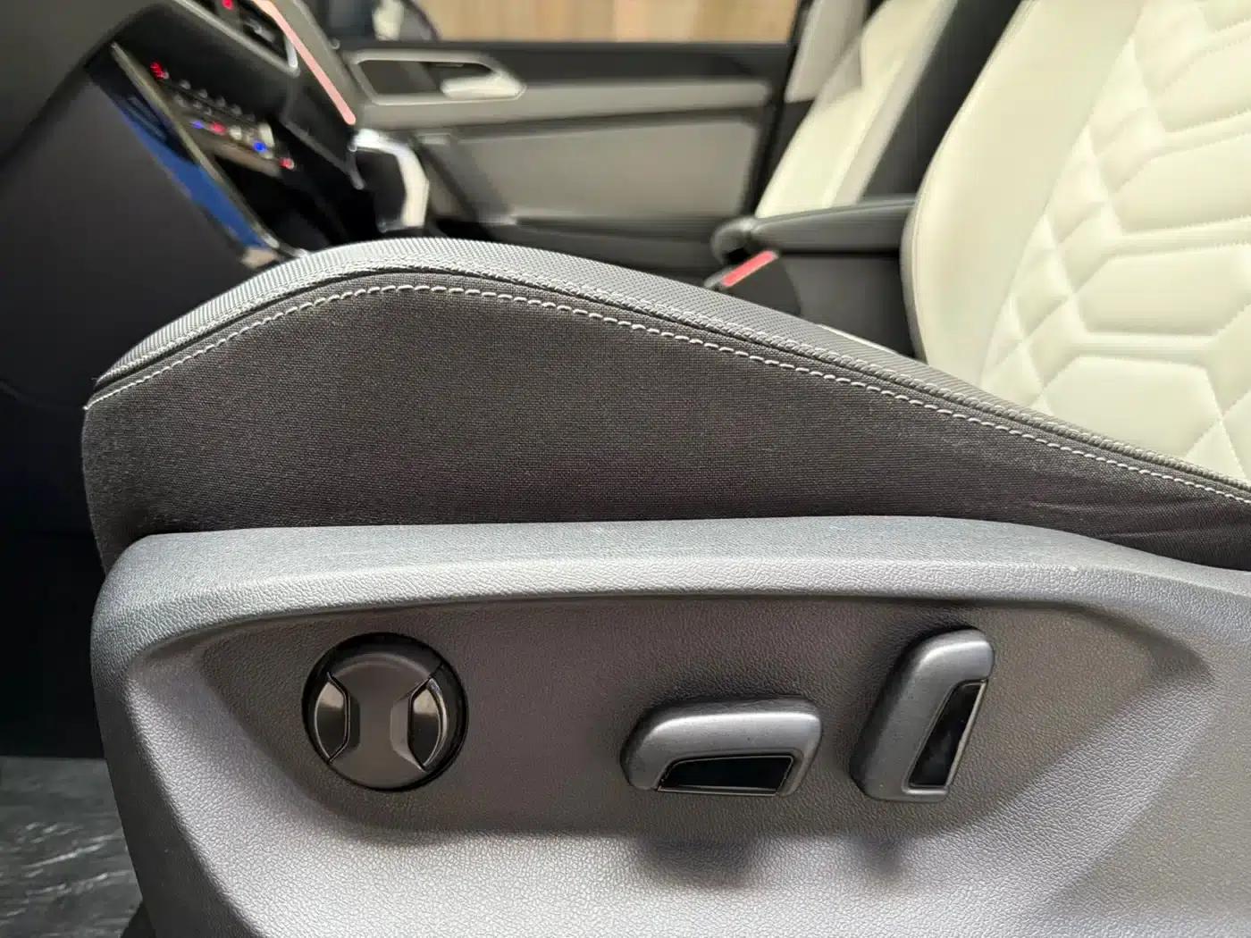 Tayron 2023 280TSI 2WD Luxury Plus Advanced Edition — миниатюра 19