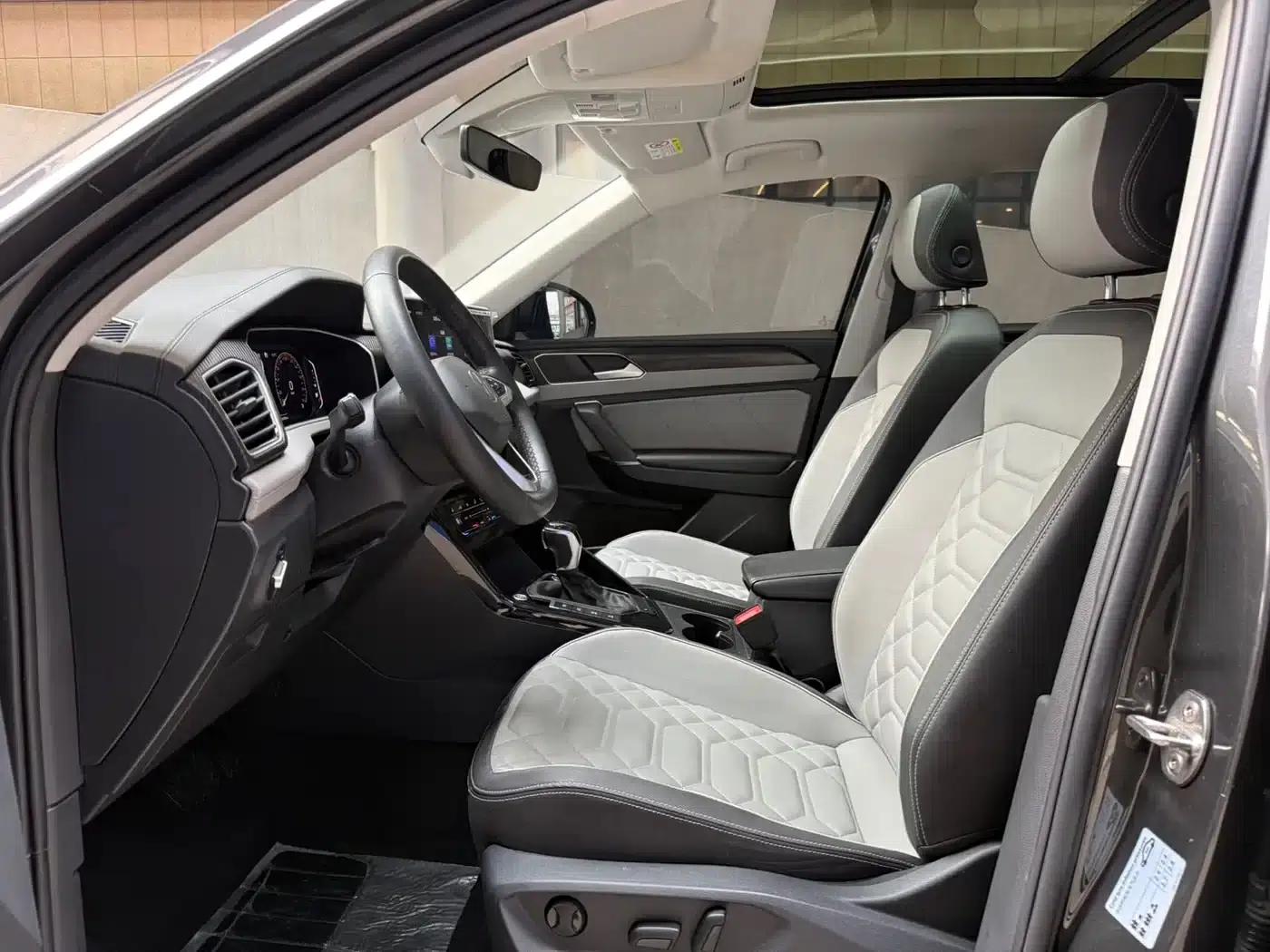 Tayron 2023 280TSI 2WD Luxury Plus Advanced Edition — миниатюра 9