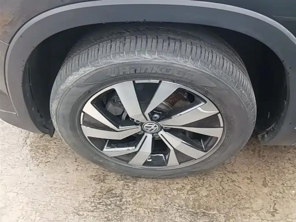 Tayron 2020 330TSI 2WD Luxury Intelligent Edition — миниатюра 23