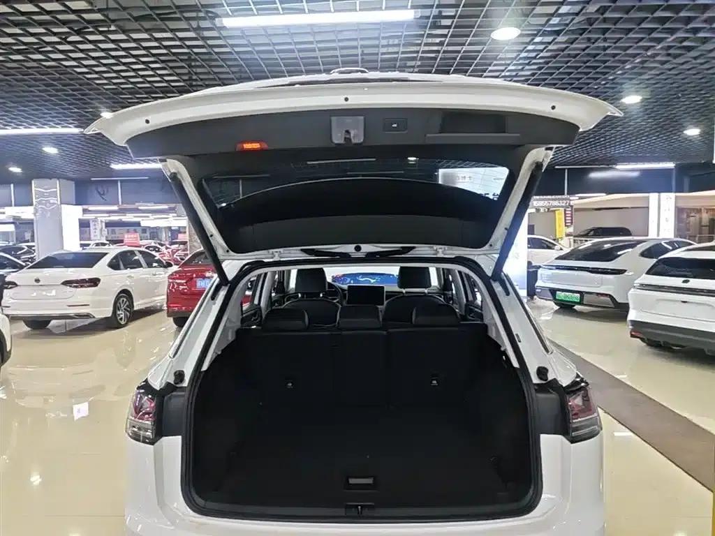 Tayron 2023 330TSI 2WD Luxury Plus Advanced Edition — миниатюра 19