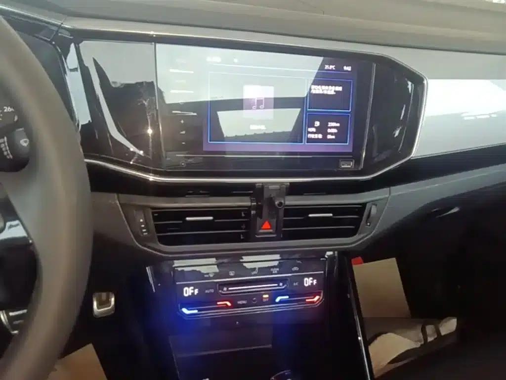 Tayron 2020 330TSI 2WD Luxury Intelligent Edition — миниатюра 13