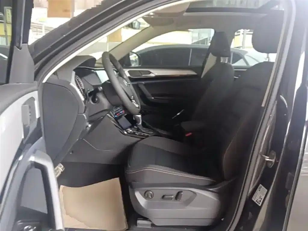 Tayron 2020 330TSI 2WD Luxury Intelligent Edition — миниатюра 15
