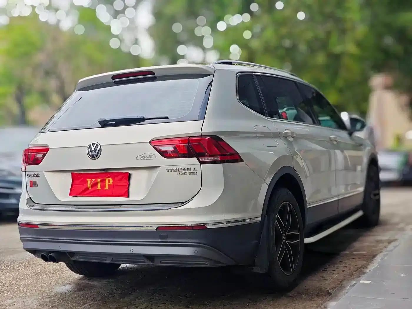 Tiguan L 2017 330TSI Automatic 2WD Luxury Edition — миниатюра 4